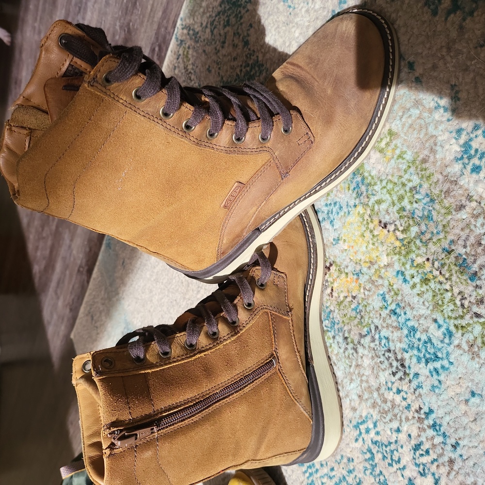 KEEN LEATHER BOOTS